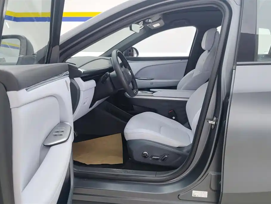 ARCFOX EXTREME FOX POLAR FOX ALPHA T5