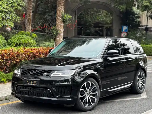 Land Rover Range Rover Sport 2021 3.0 L6 Gloss Black Edition