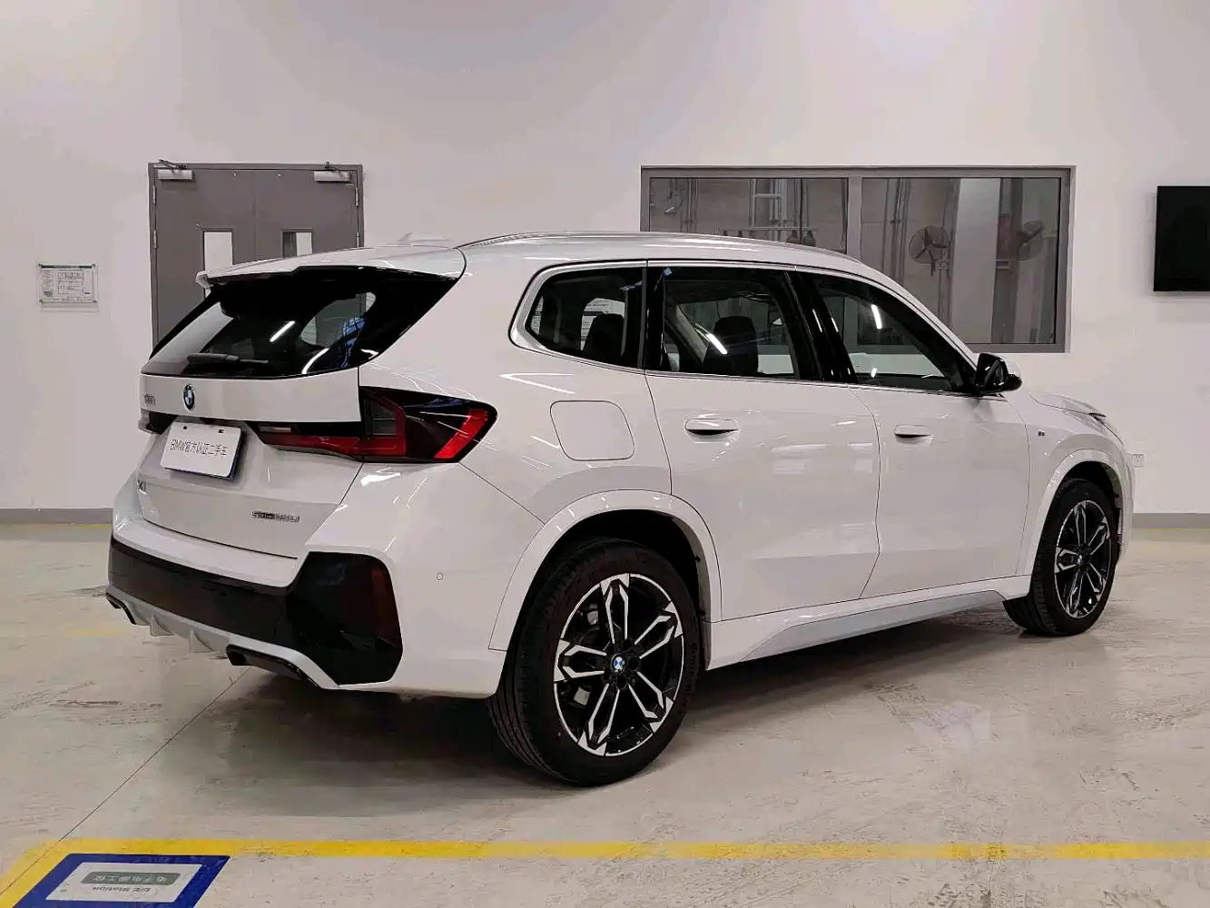BMW X1 2024 sDrive25Li X Design Package фото 10