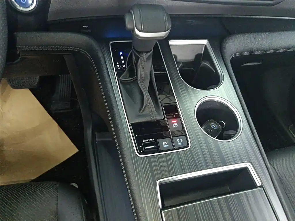 Toyota Sienna 2021 2.5L Hybrid Ultimate Edition фото 14