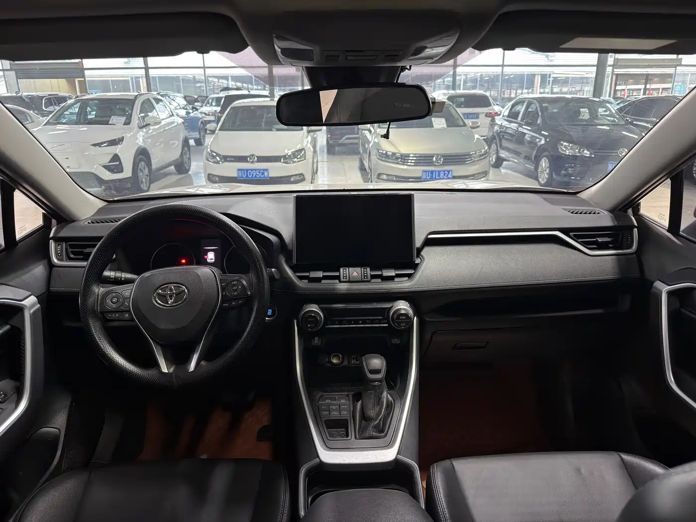 Toyota Wildlander 2020 2.0L CVT AWD Luxury Edition фото 8