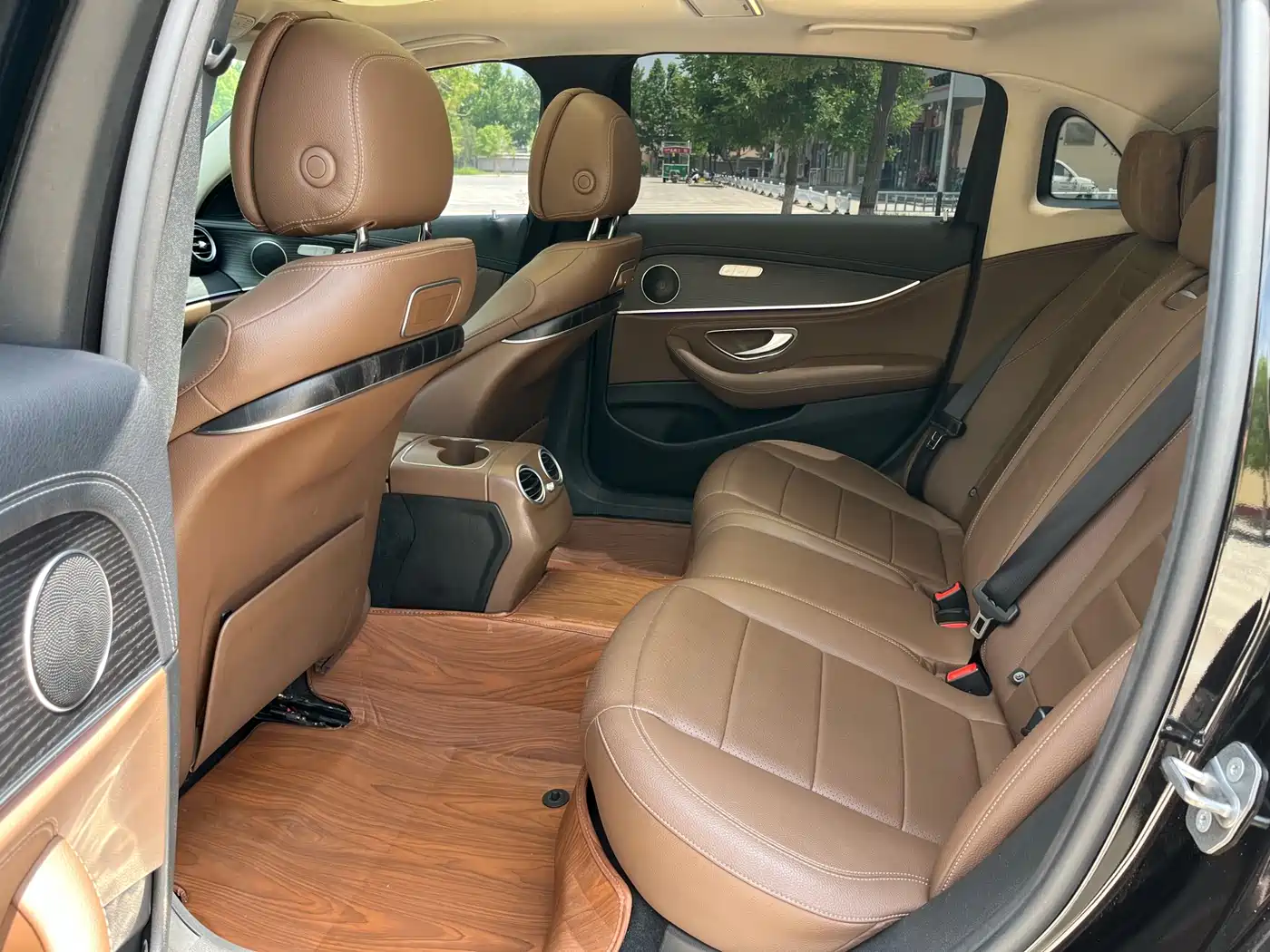 Mercedes-Benz E-Class 2019 Facelift E 300 L Sport Fashion фото 7