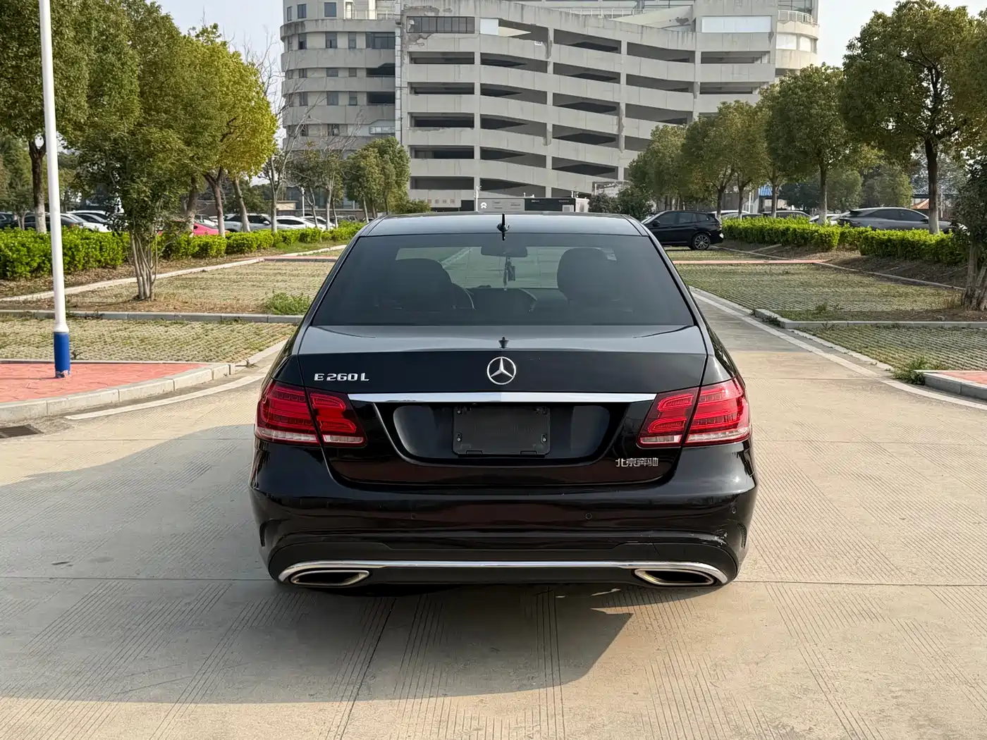 Mercedes-Benz E-Class 2015 E 260 L Sport фото 6