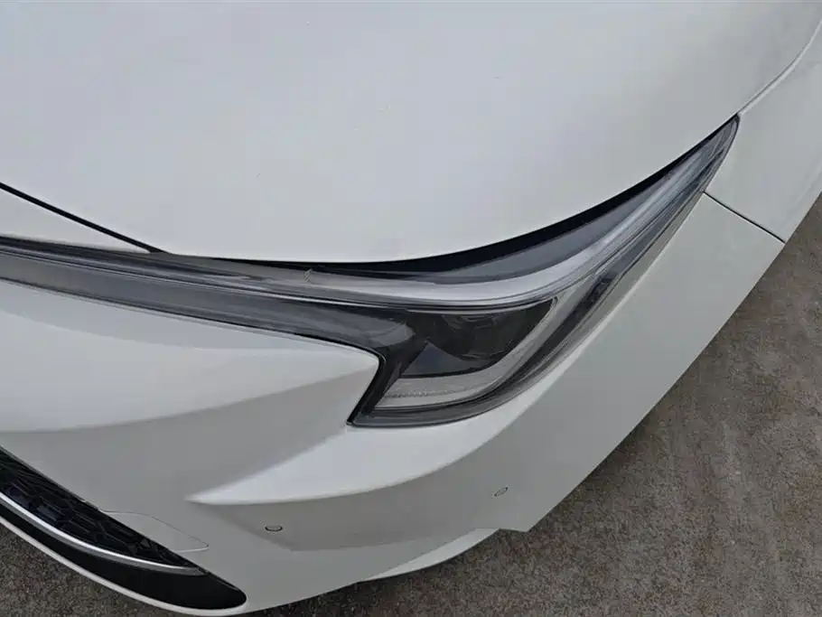 Toyota Levin 2023 185T CVT Luxury фото 5