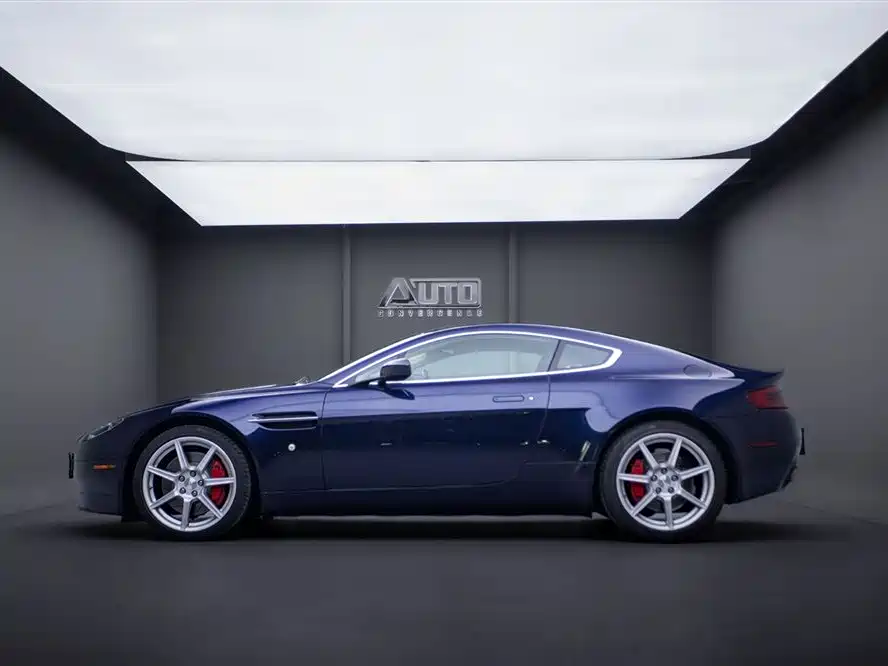 Aston Martin V8 Vantage 2009 2007 4.3 Sportshift Coupe