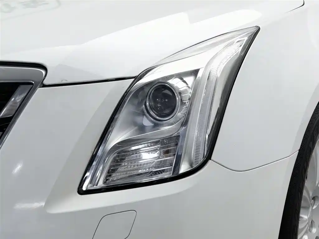 Cadillac XTS 2017 28T Technology фото 7