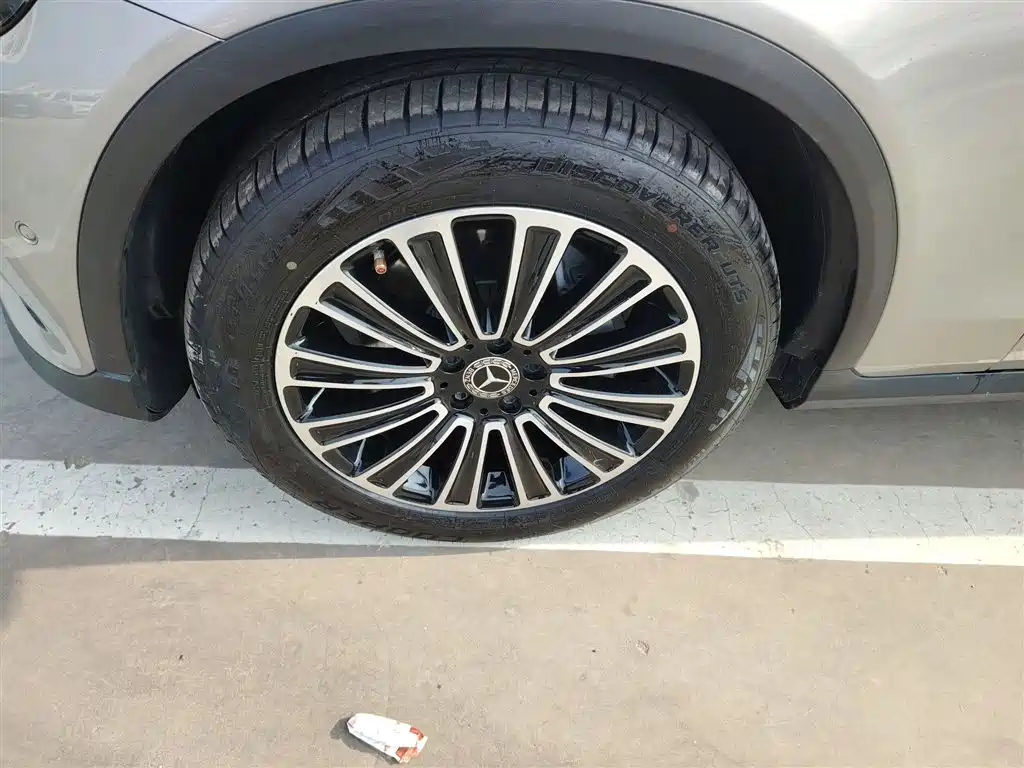 Mercedes-Benz GLC 2019 Model GLC 200 L 4MATIC фото 25