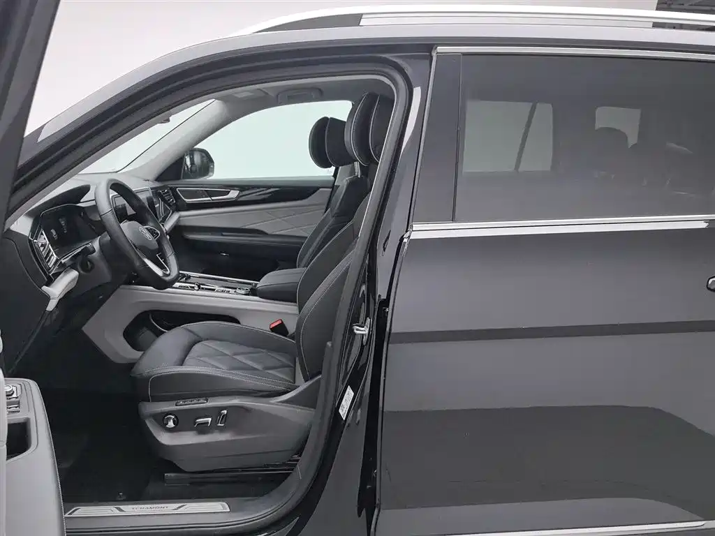 Volkswagen Teramont 2024 380TSI 4WD Prestige Luxury Edition фото 10