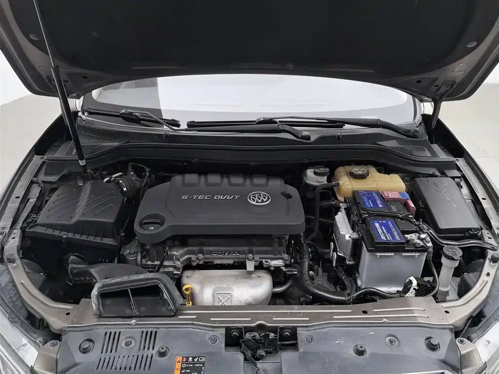 Buick Excelle 2015 15N Automatic Elite фото 6