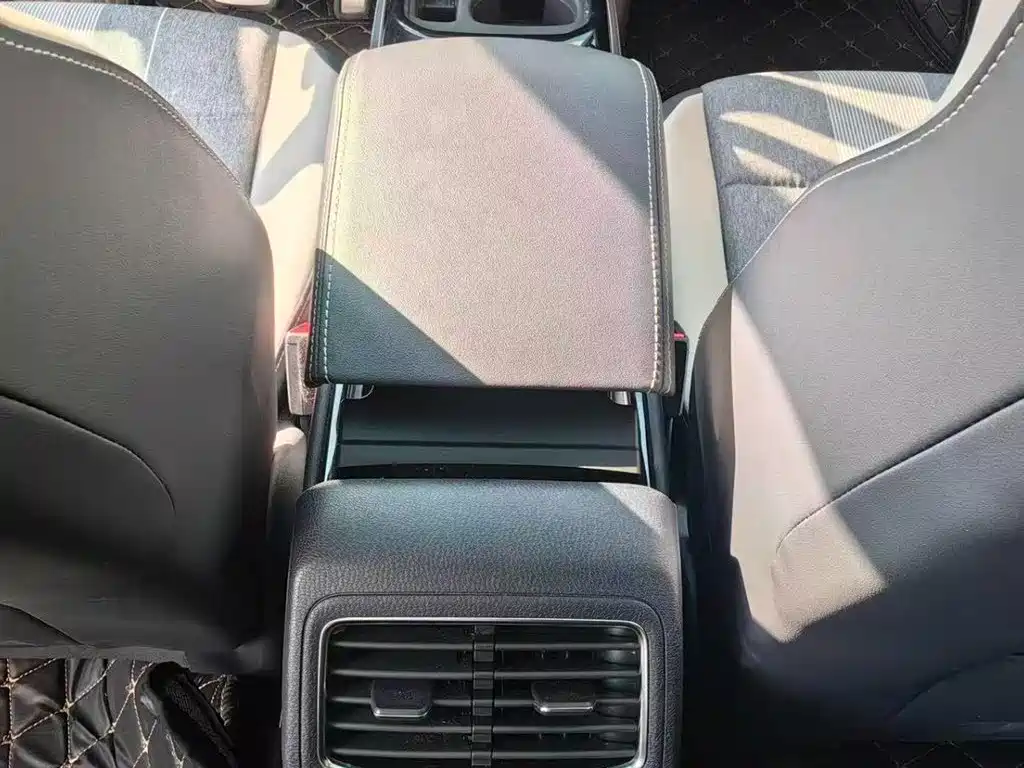 VOLKSWAGEN ID.4 CROZZ