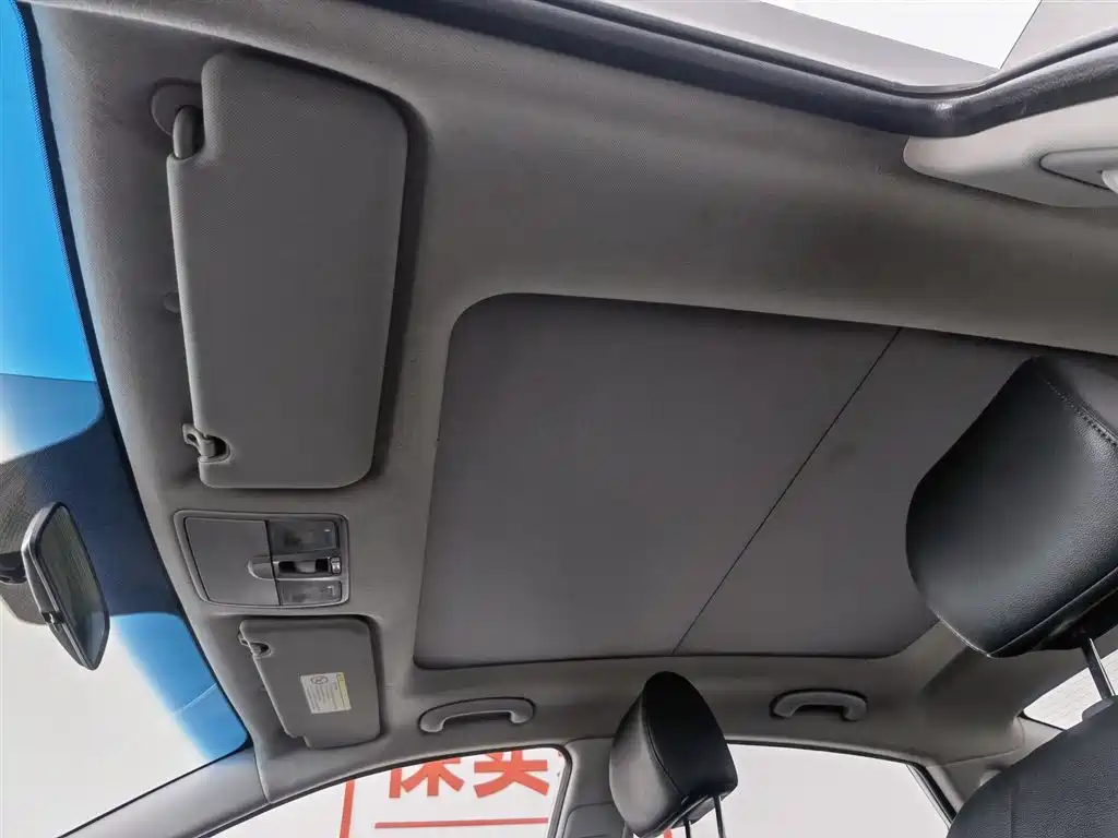 Hyundai Mistra 2014 1.8L Auto Premium DLX фото 14