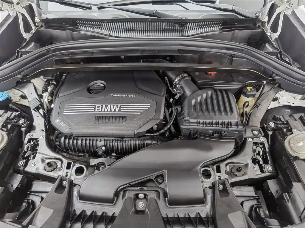 BMW X1 2022 sDrive25Li Leading фото 6