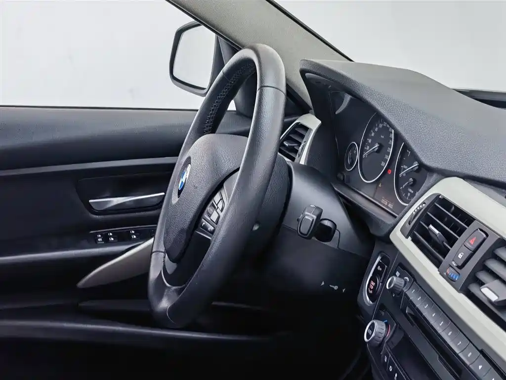 BMW 3 Series 2015 320Li Super Joy Fashion фото 22