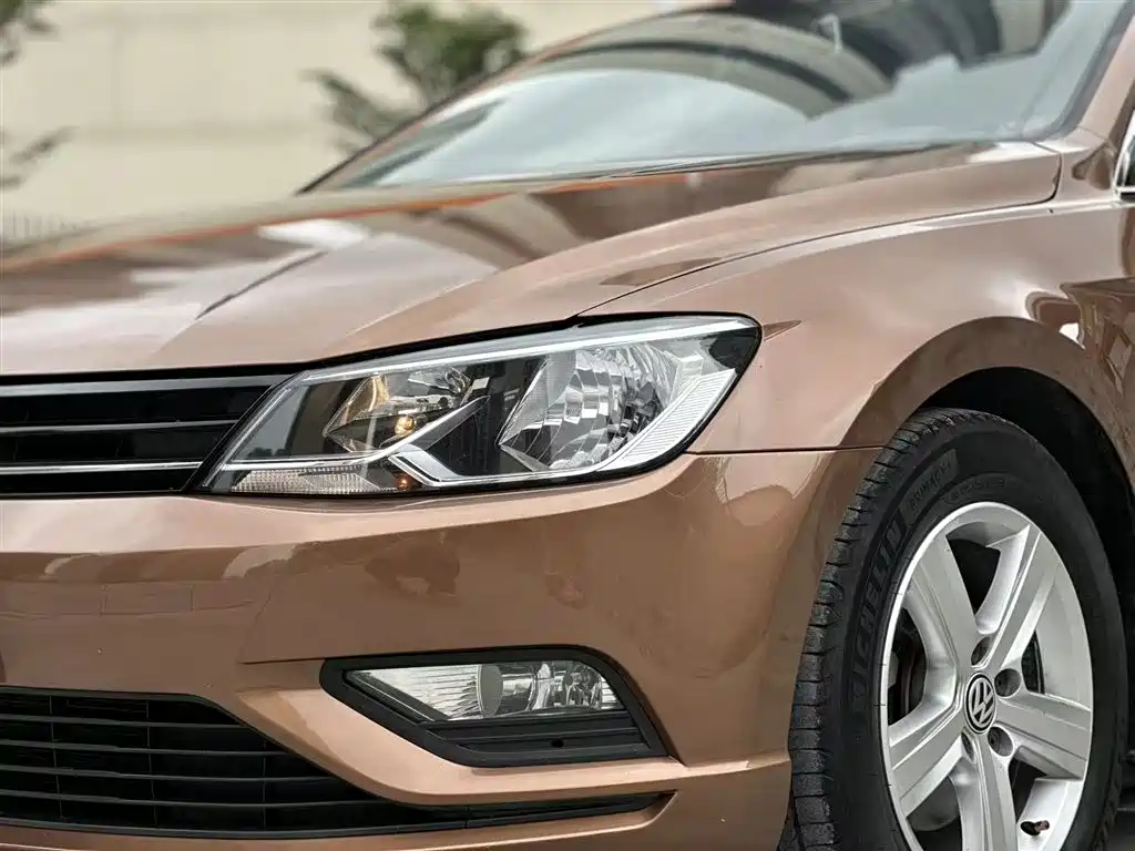 Volkswagen Lamando 2018 230TSI DSG Trend Edition фото 11