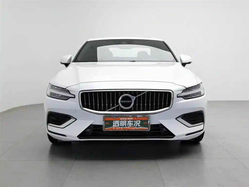 Volvo S60 2021 T4 Smart Vision Luxury фото 3