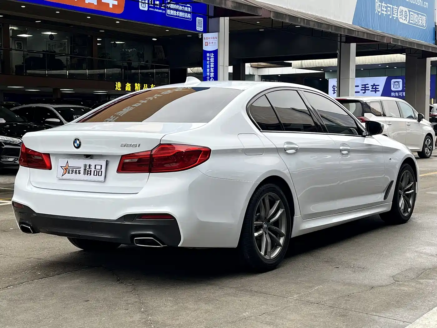 BMW 5 Series (Import) 2018 525i M Sport Package фото 6