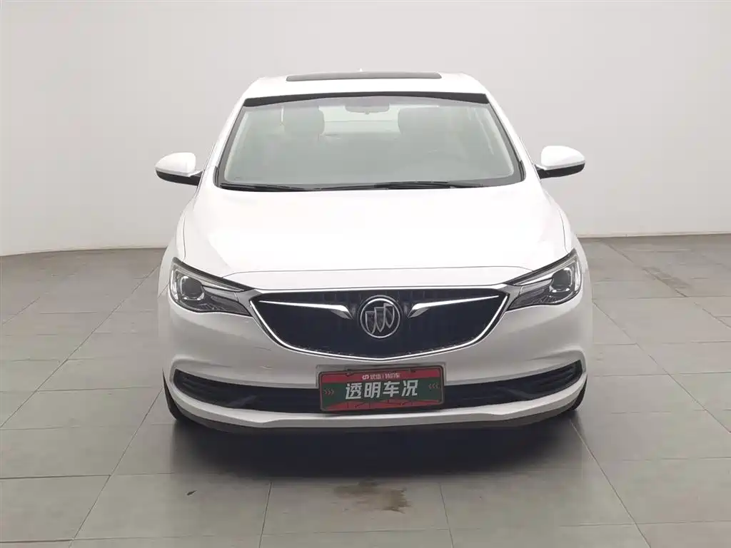 Buick Excelle 2018 15T Manual Elite (China V) фото 3
