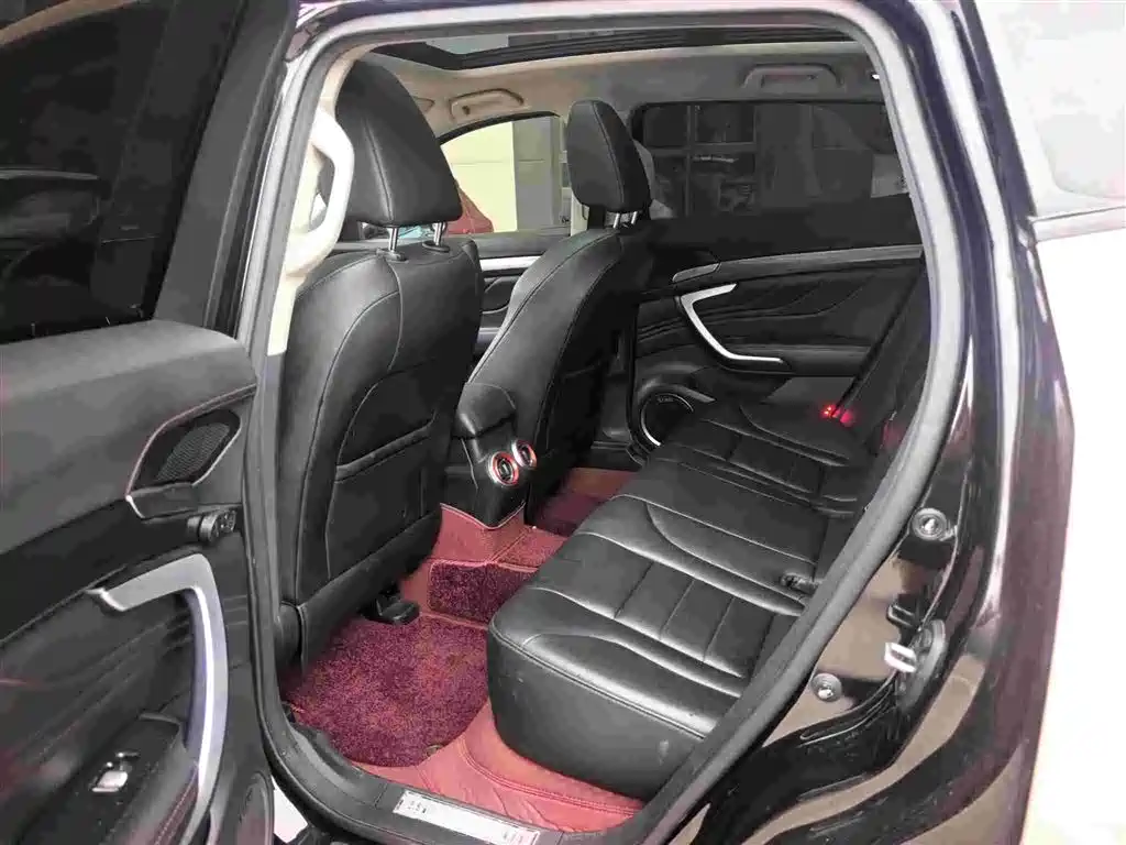 WEY VV7 2017 2017 2.0T Luxury