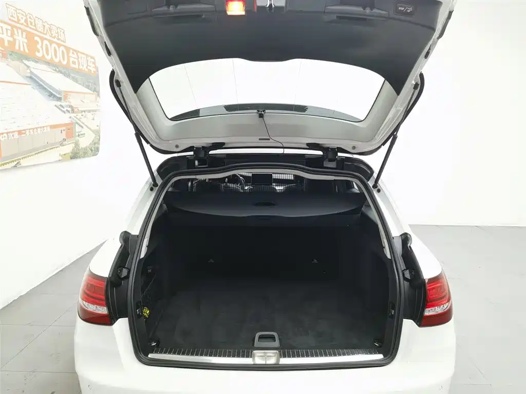 Mercedes-Benz C-Class (Import) 2015 C 200 Estate фото 16