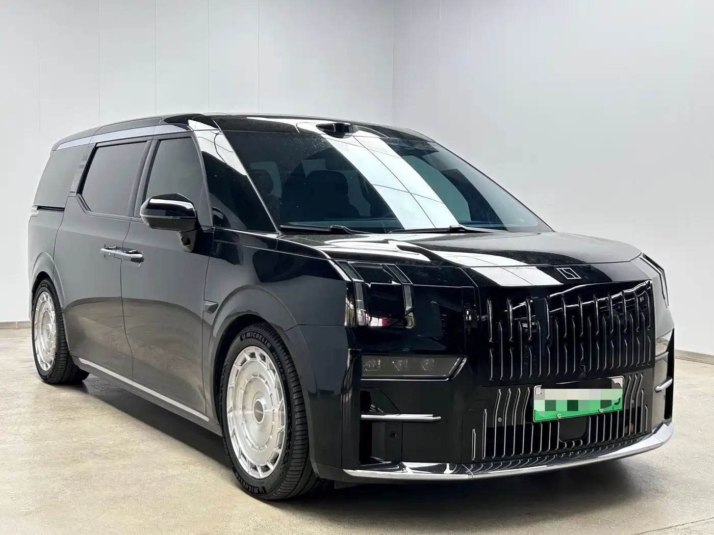 ZEEKR EXTREME KRYPTON 009