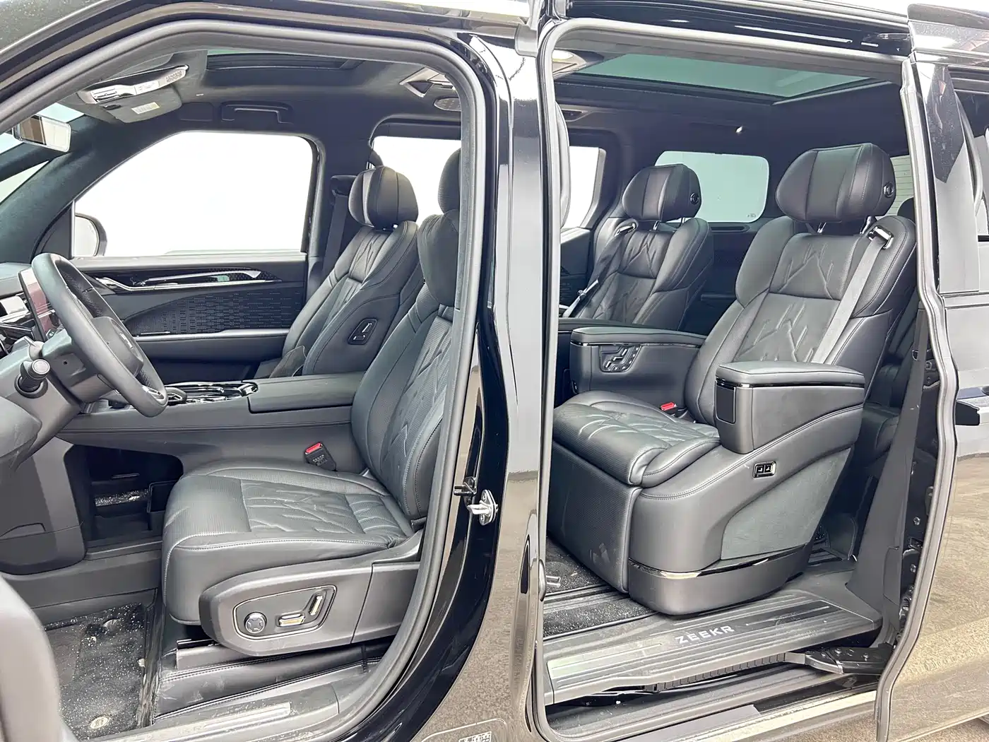 ZEEKR EXTREME KRYPTON 009