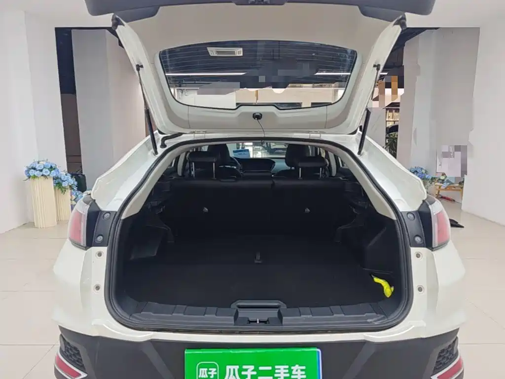 Venucia T90 2018 2018 2.0L CVT Smart Connection Intelligent Edition China V