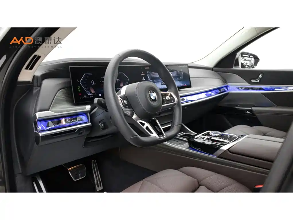 BMW 7 Series 2023 Model 740Li Leading M Sport Package фото 6