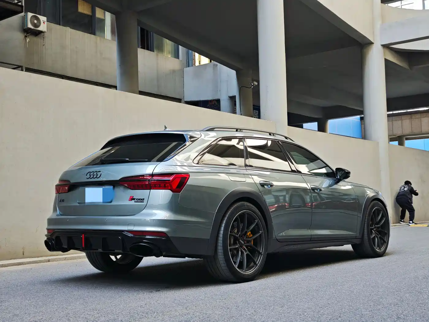 Audi A6 (Import) 2021 allroad quattro Explorer 55 TFSI Premium Off-road фото 4