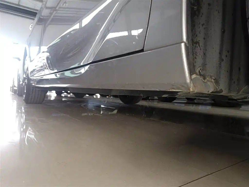 Toyota Avalon 2022 2.0L Luxury Edition фото 21