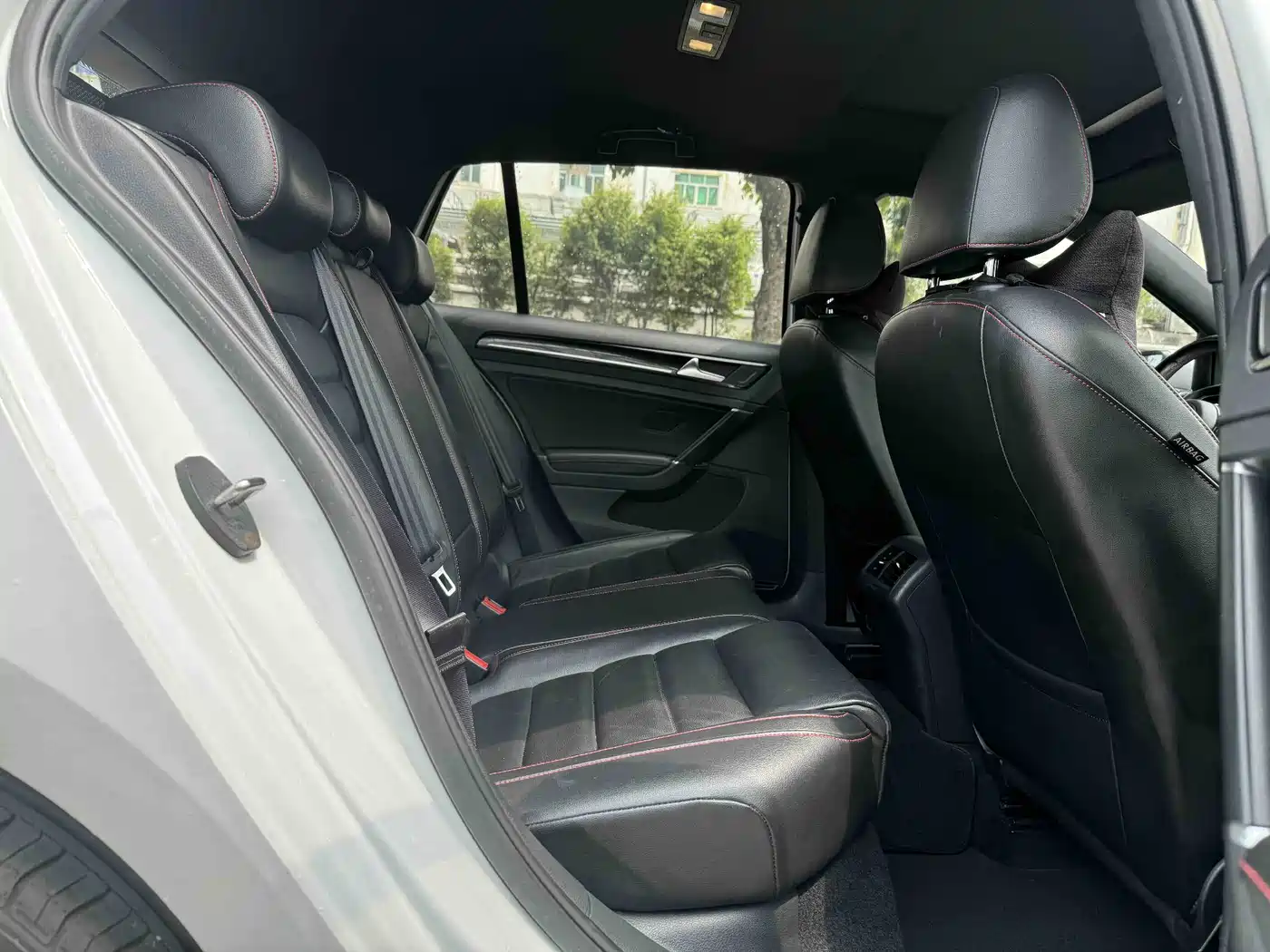 Volkswagen Golf GTI 2016 2.0TSI GTI фото 13