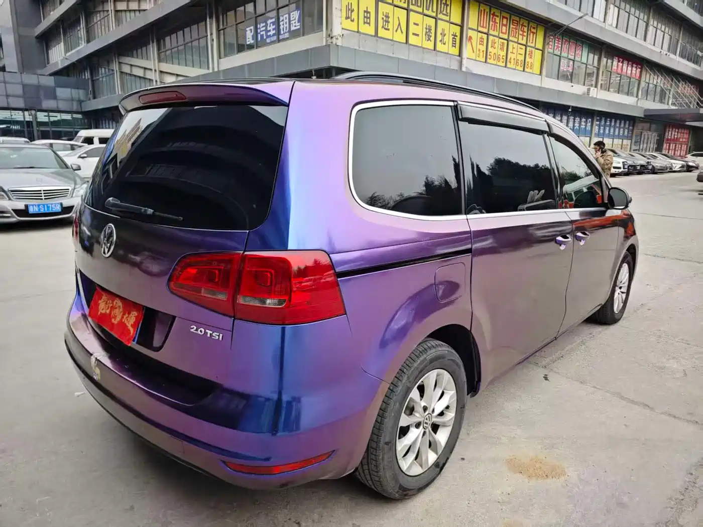Volkswagen Sharan 2012 2.0TSI Comfort Euro IV фото 4