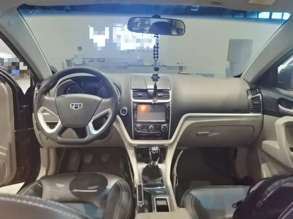 Geely Emgrand 2015 2014 Sedan 1.5L Manual Fashion