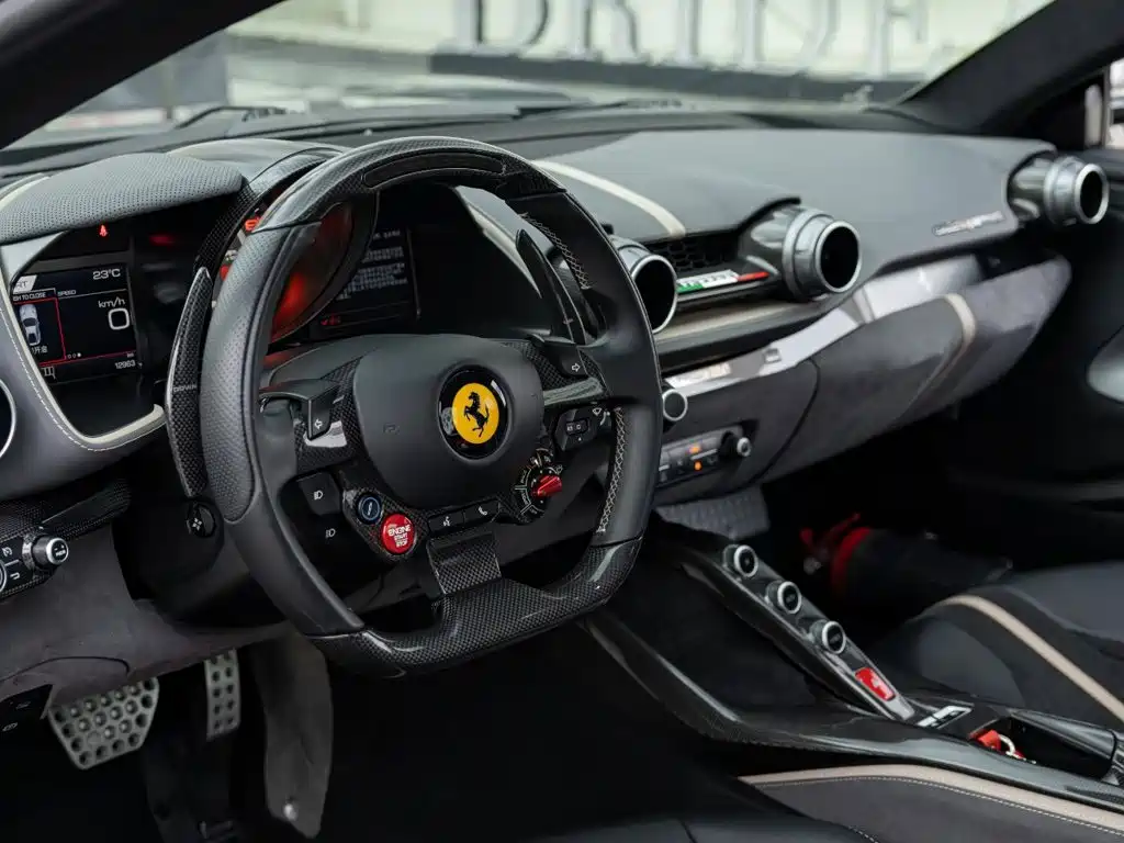 Ferrari 812 2019 2017 6.5L Superfast