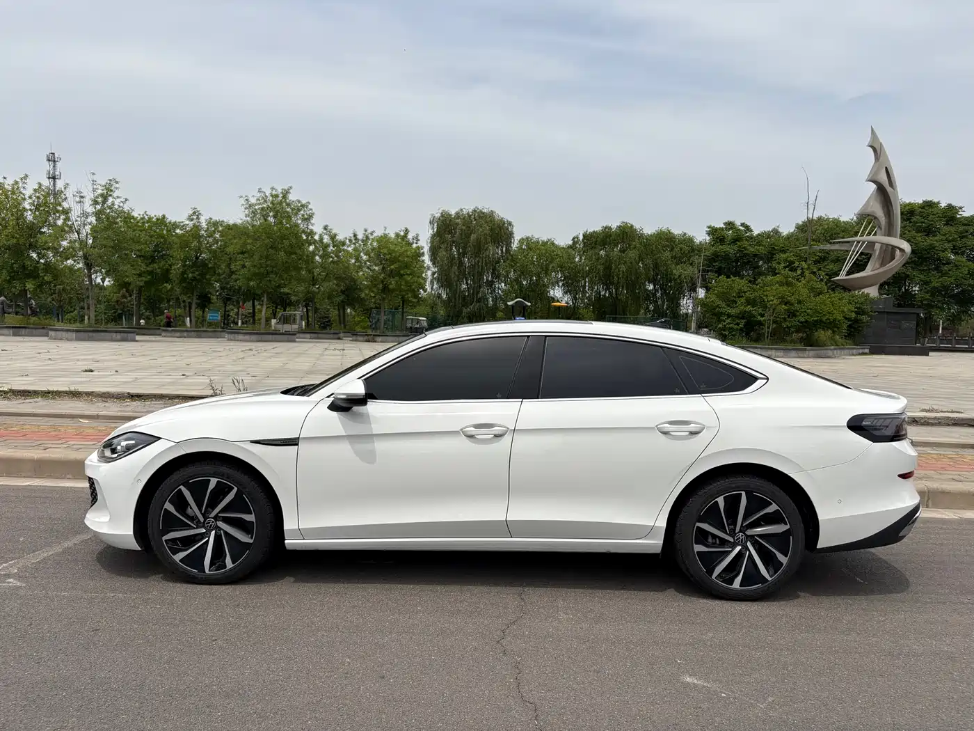 Volkswagen Lamando 2022 Lamando L 280TSI DSG Ultra Spicy Flagship фото 8
