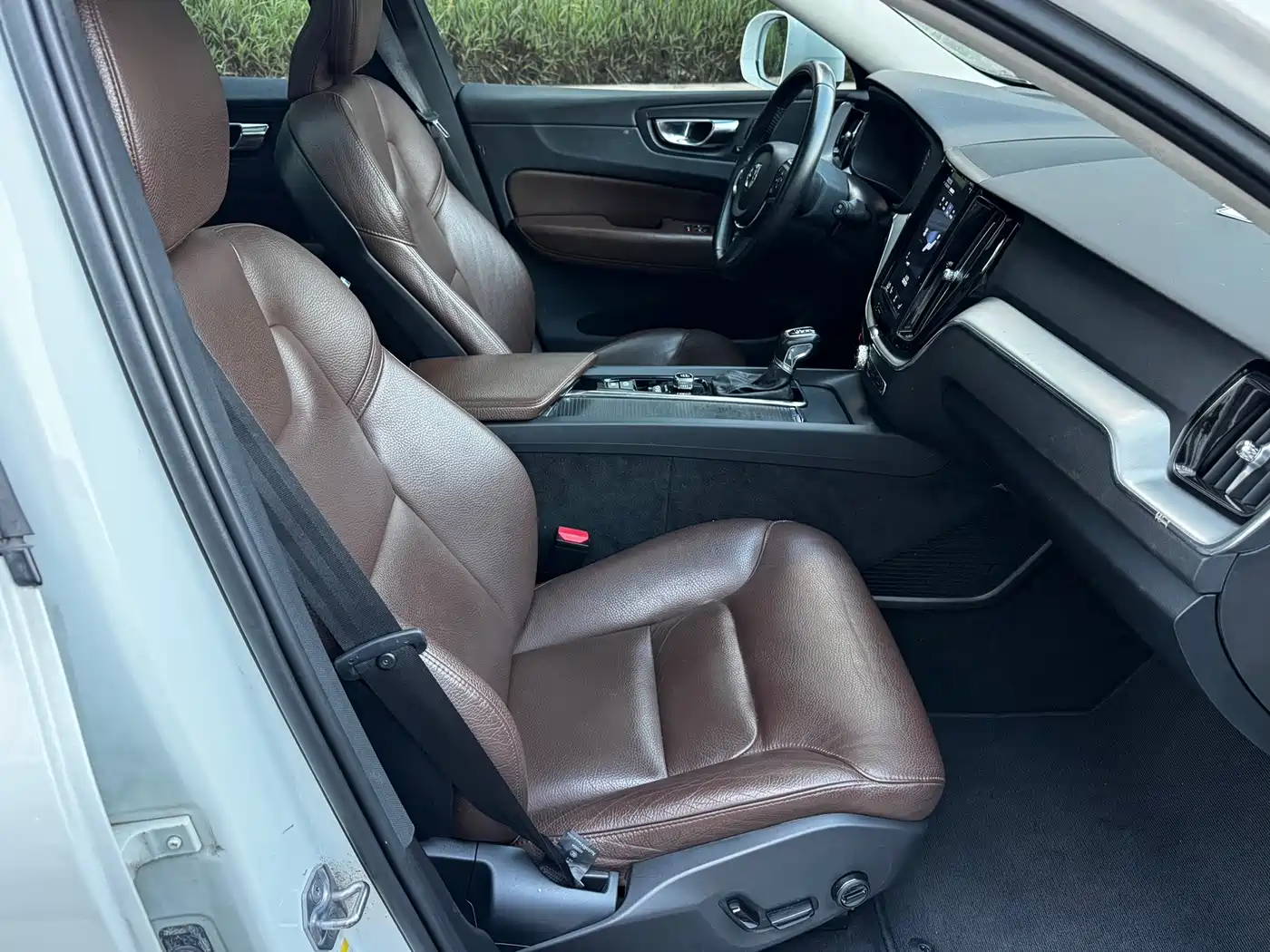 Фото 12 - Volvo XC60