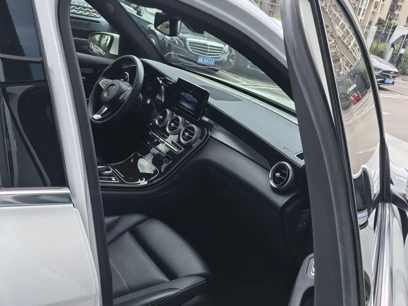 Mercedes-Benz GLC 2017 GLC 260 4MATIC Dynamic фото 17