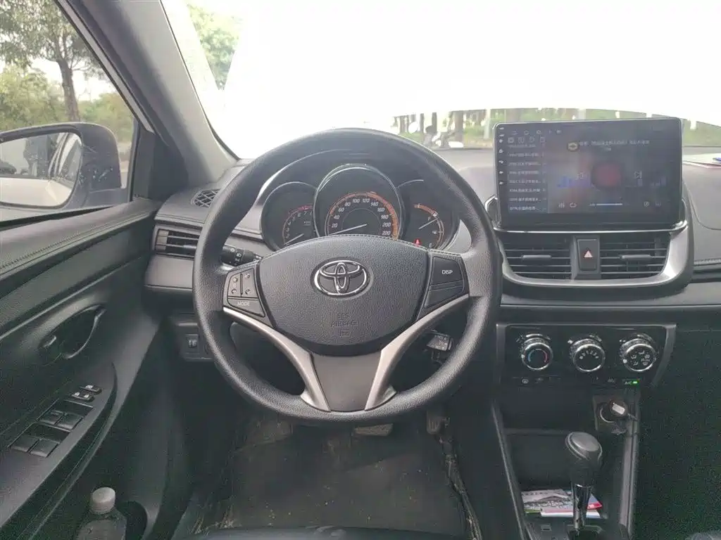 Toyota YARiS L Zhi Xuan 2022 Zhi Xuan X 1.5L CVT Leading PLUS Edition фото 3