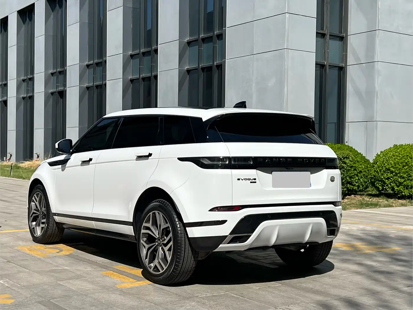 LAND ROVER RANGE ROVER AURORA