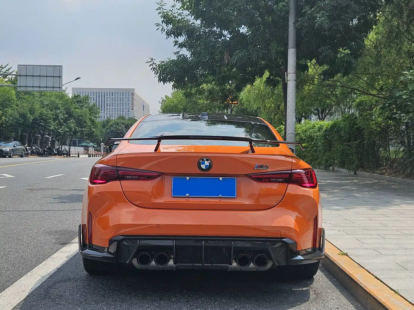 BMW M4 2025 2024 BMW M4 Coupe M xDrive Competition