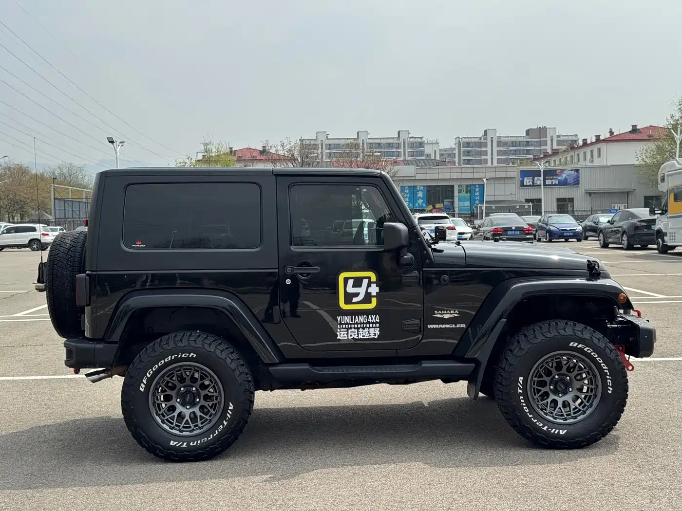 Jeep Wrangler 2010 2010 3.8L Sahara 2-Door