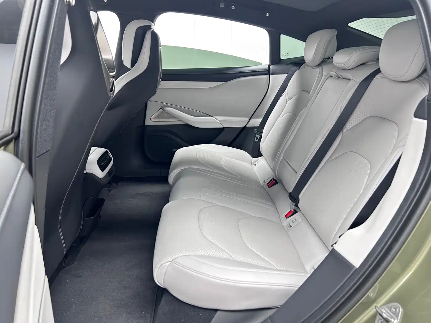 XIAOMI CAR XIAOMI SU7