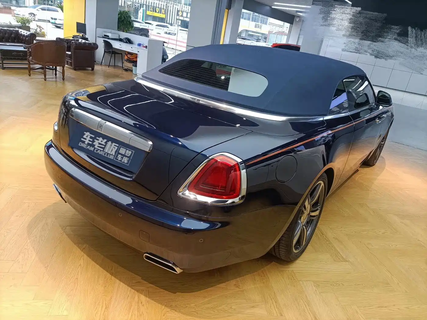 Rolls-Royce Dawn 2020 2018 6.6T Standard