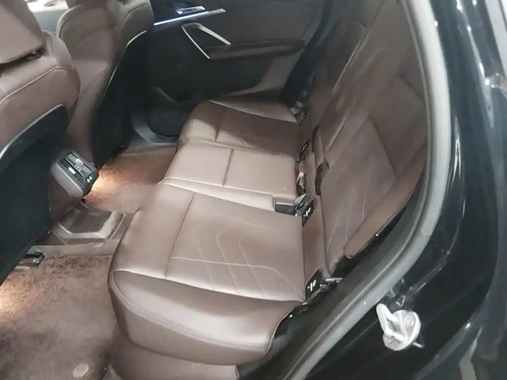 BMW iX1 2025 2025 eDrive25L M Sport Package