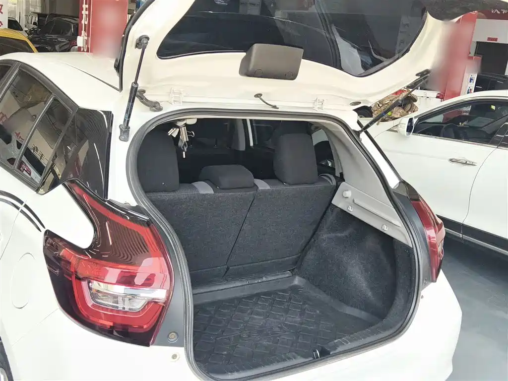Toyota Vios FS 2021 1.5L CVT Fengchi Edition фото 19