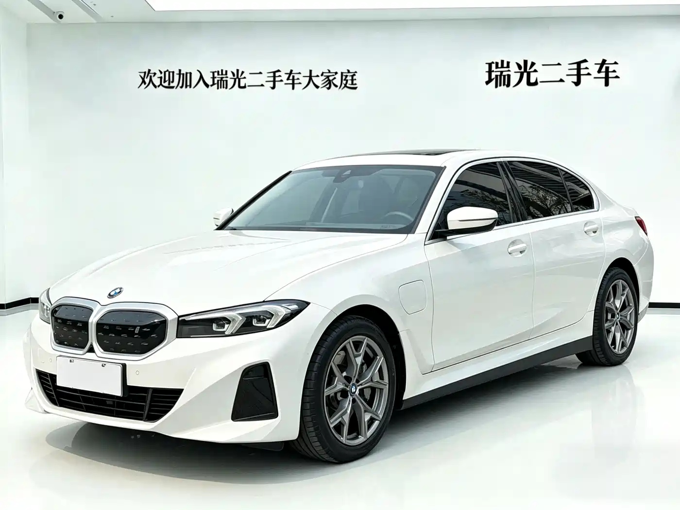 BMW i3 2022 eDrive 35 L