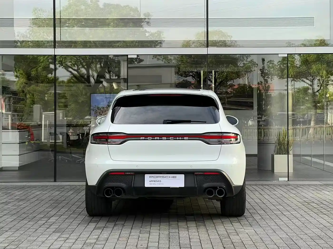 Porsche Macan 2023 Macan 2.0T фото 4