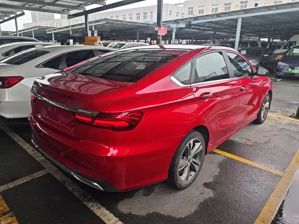 Фото 7 - Geely Binrui