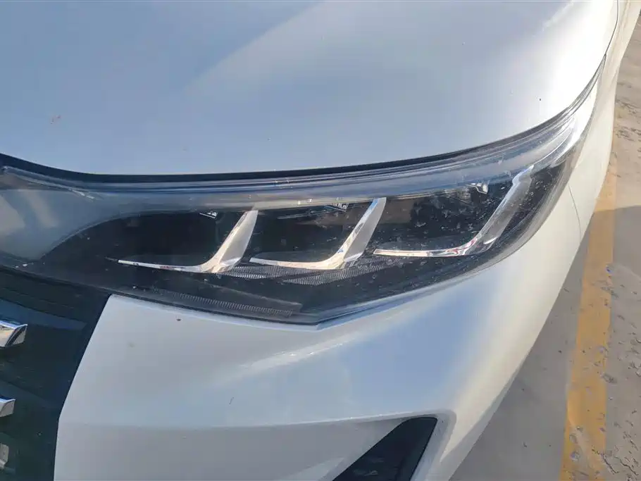 GAC Trumpchi Trumpchi M6 2023 PRO 270T DCT Premium Edition фото 5