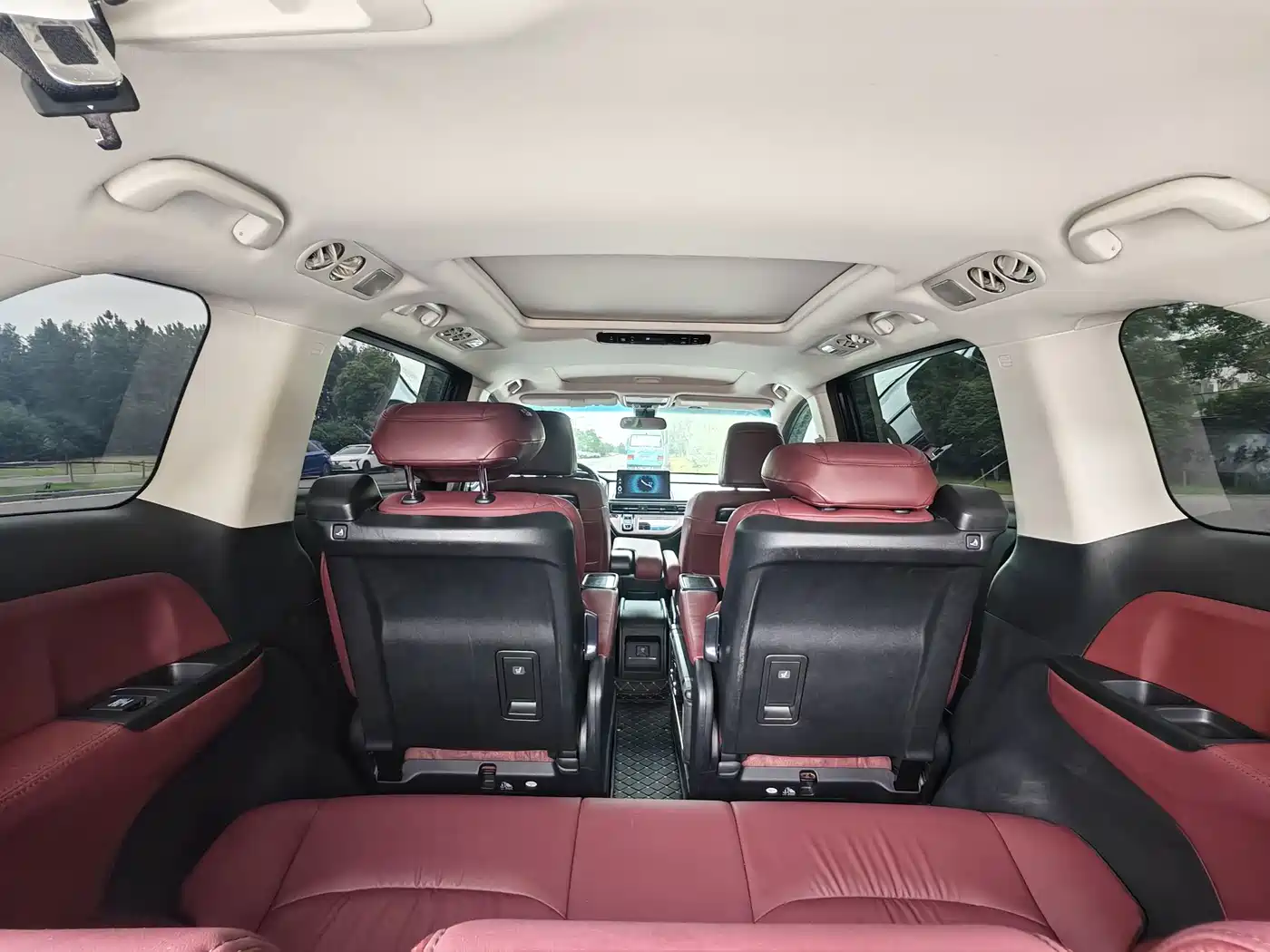 Honda Elysion 2022 2.0L e:HEV Supreme Edition фото 19