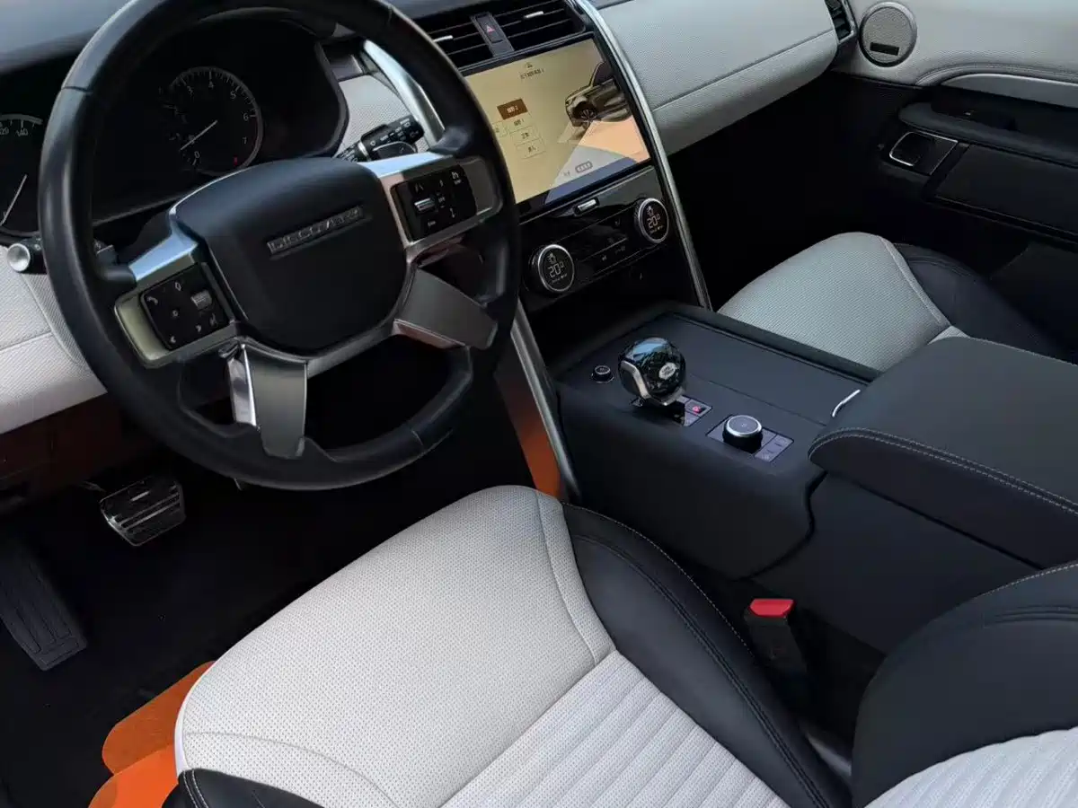 صورة 16 - Land Rover Discovery